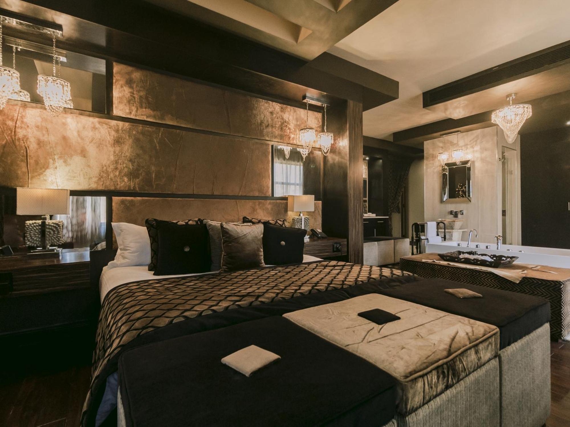 Palala Boutique Game Lodge And Spa Tom Burke Exteriér fotografie