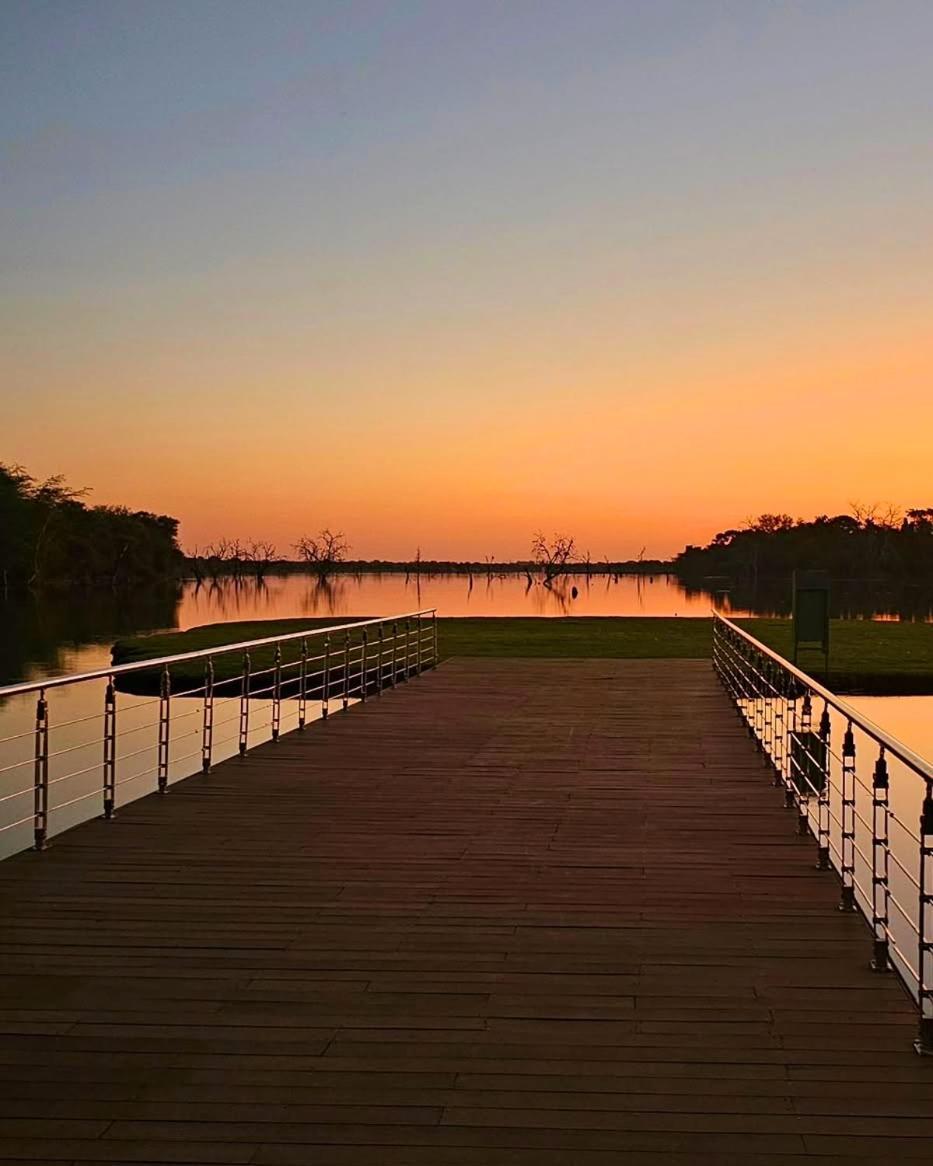 Palala Boutique Game Lodge And Spa Tom Burke Exteriér fotografie
