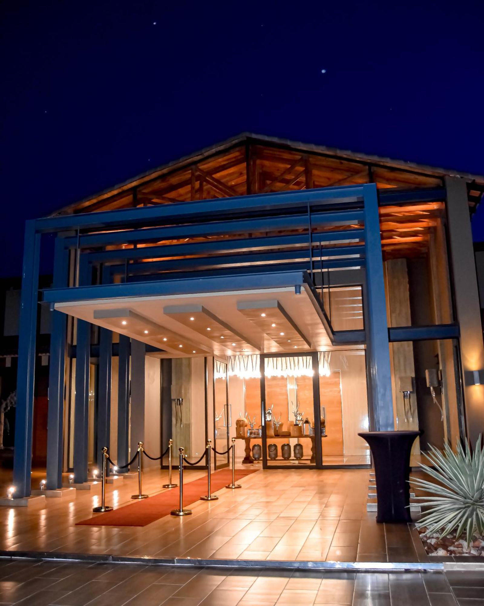 Palala Boutique Game Lodge And Spa Tom Burke Exteriér fotografie