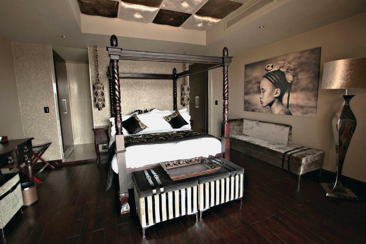 Palala Boutique Game Lodge And Spa Tom Burke Exteriér fotografie